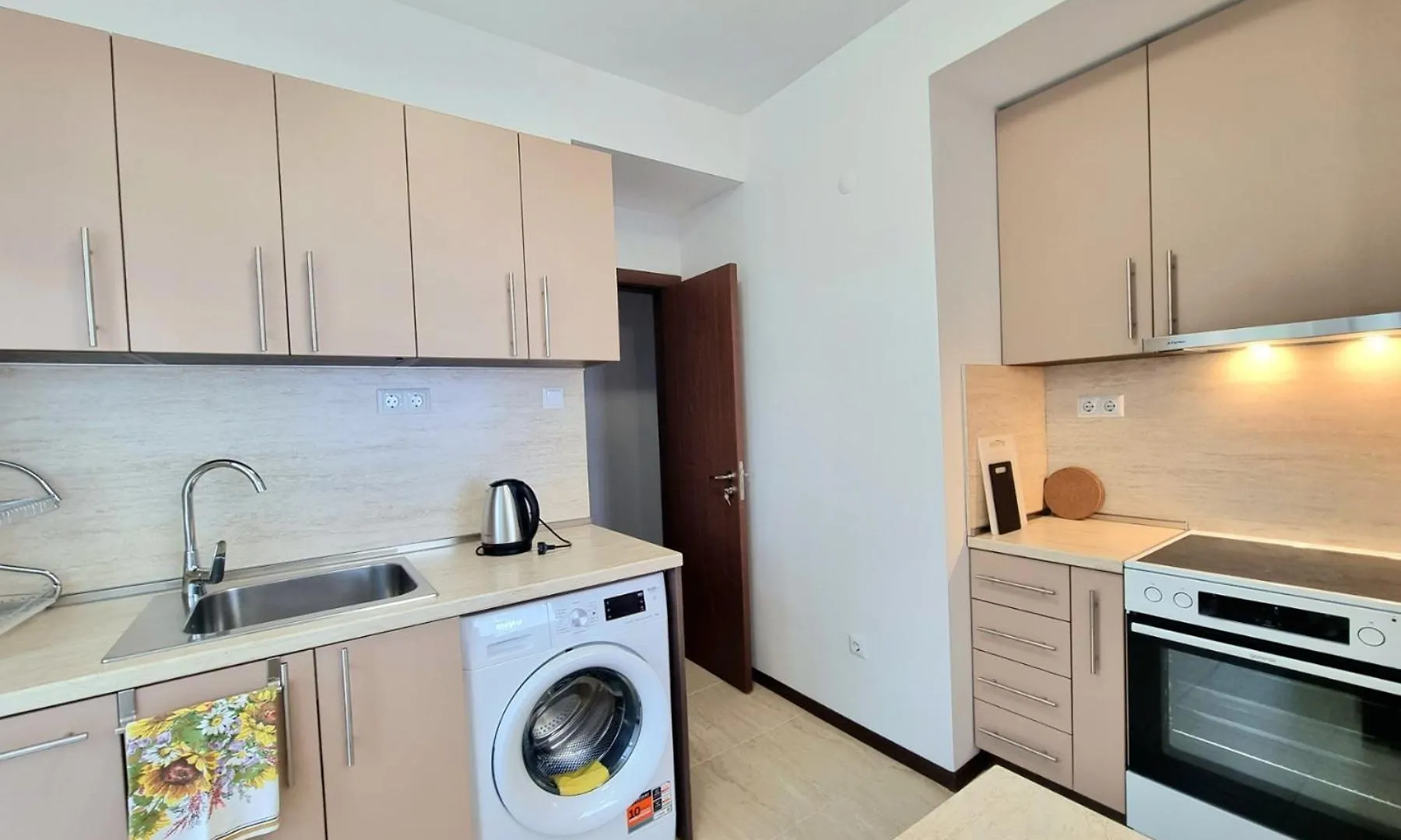Comfortable Family Apartment With Parking Burgas